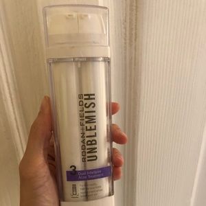 Rodan and Fields Dual Intensive Acne Treatment